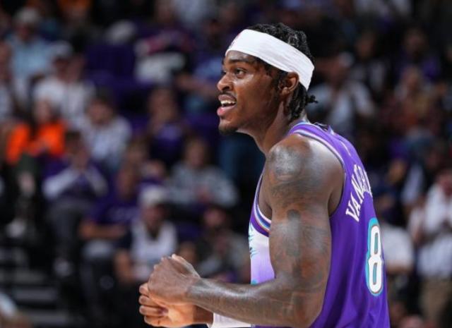 足球直播-热火锋线问题被暴露 范德比尔特进入莱利引援雷达