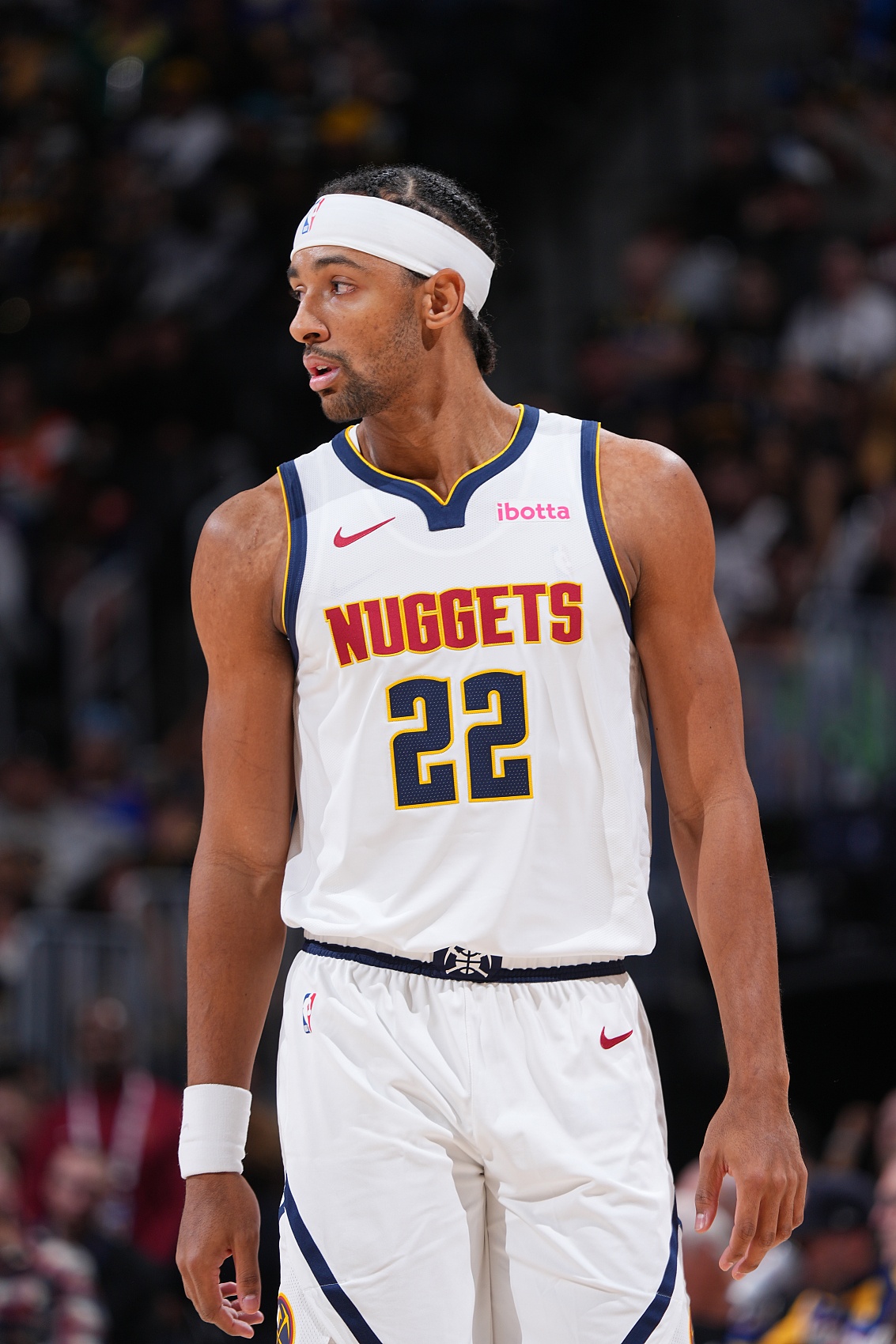 世界杯直播-内线支柱！纳吉全场12投4中&amp;罚球2中2 得到11分12板2助2帽