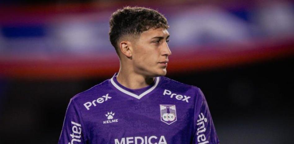 PP体育直播-世体：乌拉圭小将帕西菲科启程前往巴萨，明天到达后签约合同